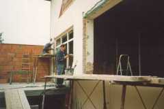 1995-10-07 Herausstemmen der alten Fenster - Geyer