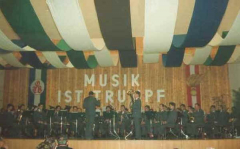 1990-04-27 Konzert der Gendarmeriemusik OÖ