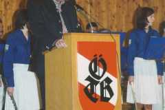 2001-12-08 Julschauturnen