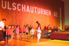 2002-12-07 Julschauturnen