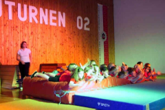 2002-12-07 Julschauturnen