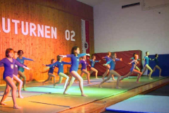 2002-12-07 Julschauturnen