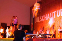 2002-12-07 Julschauturnen