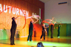 2002-12-07 Julschauturnen