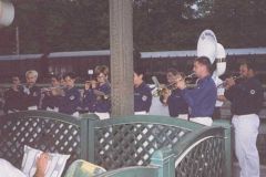 2003-05-08 Der Spielmannszug gratuliert