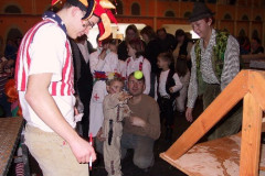 2004-01-31 1. Neumarkter Kinderfasching im Turnerheim