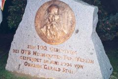 2004-06-26 Enthüllung Jahndenkmal mit Österr. Zapfenstreich