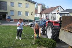 2009-04-20 Frühjahrsputz der Tennisanlage