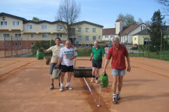 2009-04-20 Frühjahrsputz der Tennisanlage