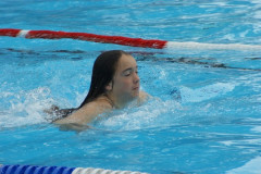 2009-07-16 Rebecca beim Schwimmen