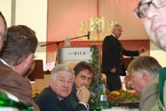 2009-09-11 Ehrengäste: v.l.n.r.: LH Pühringer, BGM Floss, GF Pöller, NR Großruck