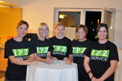 2009-10-10 Das Saalteam ist ebenfalls bereit