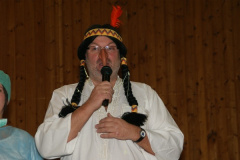 2010-02-06 Begrüßung durch unseren Obmann Pocahontas