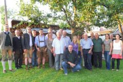 2010-06-24 Turnrat im Garten von Ehrenmitglied Helfried Ernst