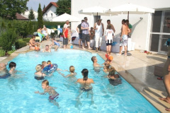 2010-07-03 Gott sei Dank ein großer Pool