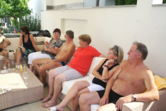 2010-07-03 Die ältere Generation meidet das Wasser