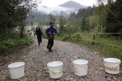 2010-09-01 Immer beliebt - Wasserholen