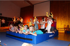 2010-12-04 Schlussbild unserer Mädchen 6 10 Jahre