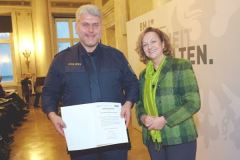 2011-01-11 Ehrung durch Innenministerin Dr. Maria Fekter
