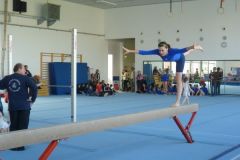 2011-04-02 Carina am Balken