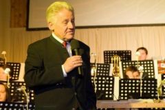 2011-05-14 LH hält eine kurze Ansprache