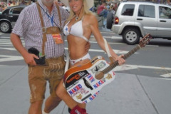2011-08-25 Weltberühmtes Naked Girl am Times Square