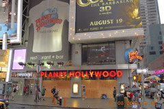 2011-08-25 Das Restaurant Planet Hollywood ist überhaupt verplankt