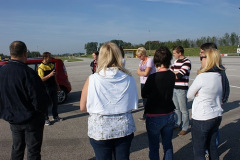 2011-09-24 Der Instruktor gibt die ersten Anweisungen