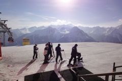 2012-03-17 Prachtvolle Aussichten um 8:30 Uhr auf der Piste