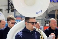2012-04-21 Unser Markenzeichen - Das weiße Sousaphon