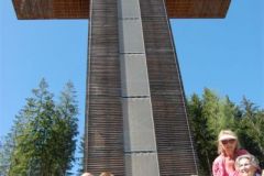 2012-04-28 Veitsch - mit 40 m größtes, begehbares Pilgerkreuz der Welt