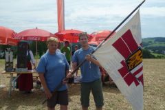 2012-08-13 Die Fahne kommt nach Neumarkt!