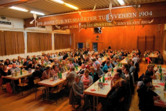 2013-04-30 Ein Blick in den vollen Saal