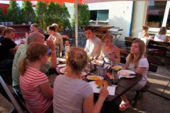 2013-07-06 Samstag - Im Prater gibt's Schnitzel