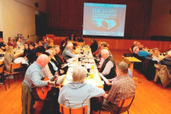 2014-03-21 Gesangseinlage der Stammtisch-Runde