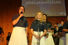 2016-12-03 Erster Auftritt für Theresa Sauer