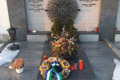 2017-02-04 Grab der Familie unseres Ehrenobmannes