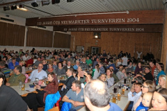 2017-12-02 Der Saal ist gerammelt voll