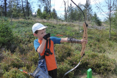 2020-09-03 Florian Ennser beim Bogenschießen