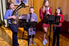 2024-12-21 SZ-Jugend mit Lucia