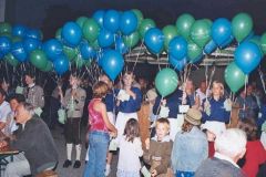 2004-06-26 Luftballonstart mit Grußbotschaften