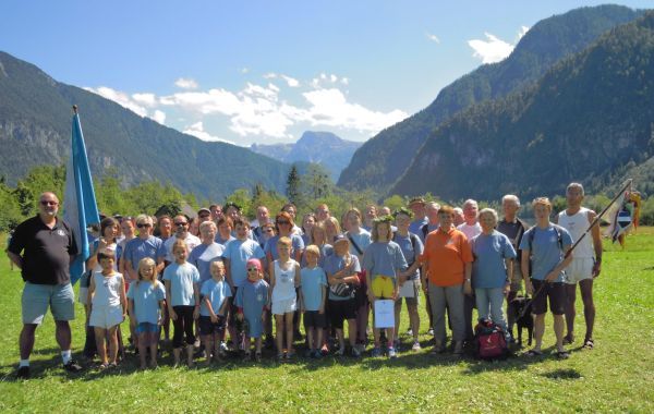 2014-08-12 Die Fahne ist wieder in Neumarkt